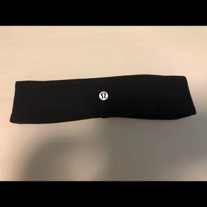 Black Lululemon Headband!